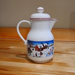 Villeroy & Boch Naif Christmas coffee pot